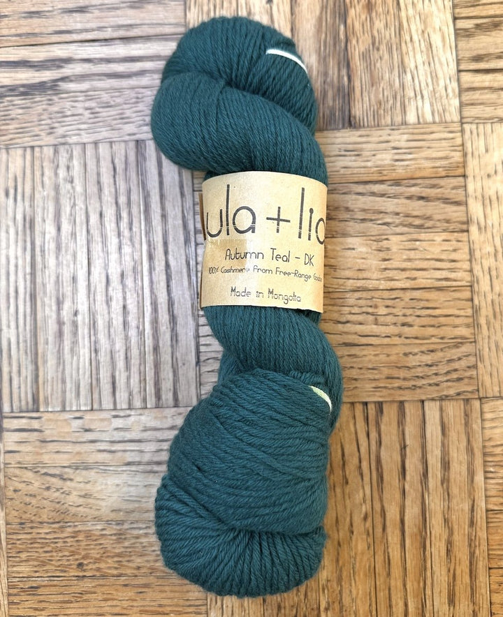Ula + Lia Cashmere DK