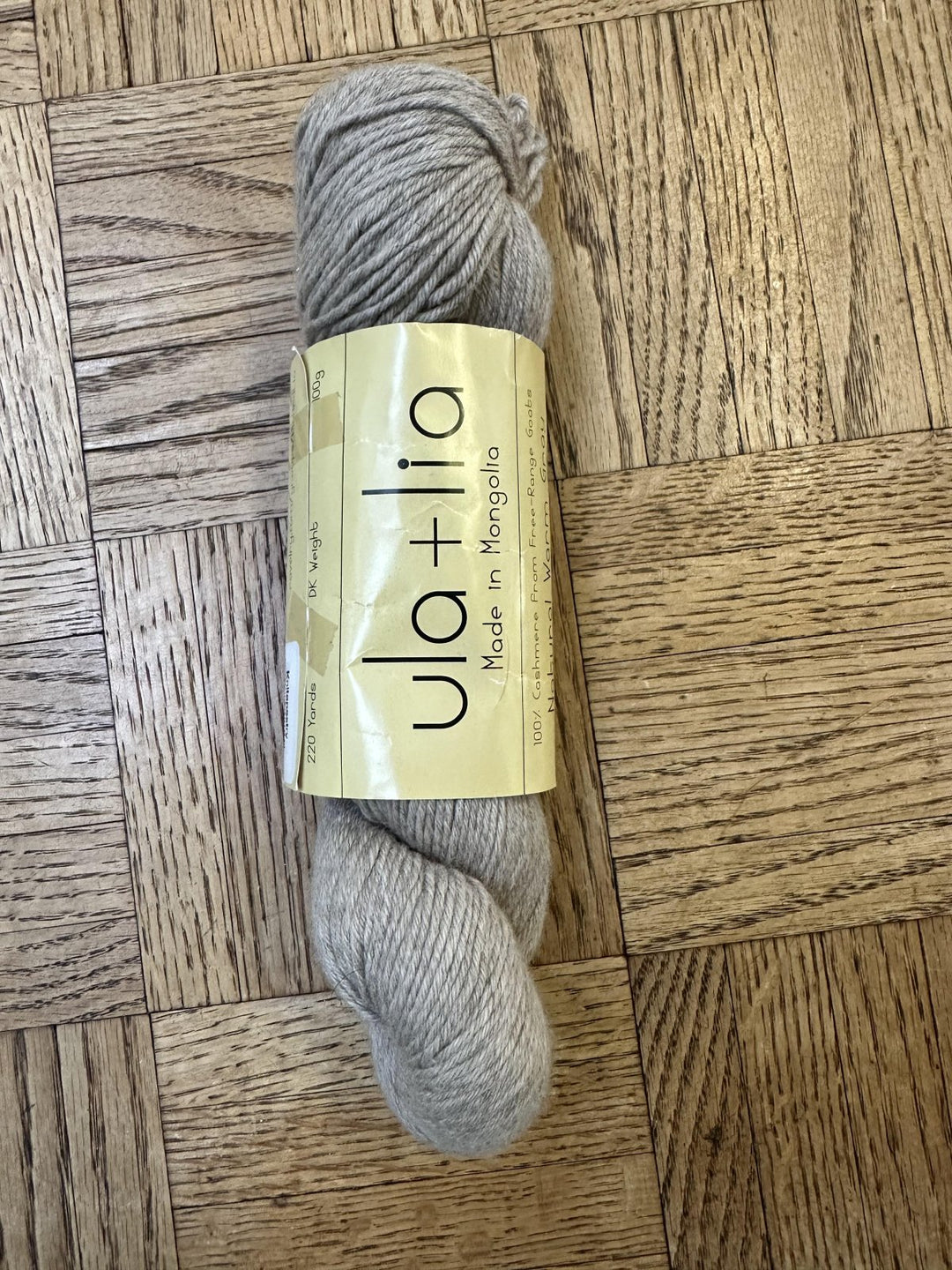 Ula + Lia Cashmere DK