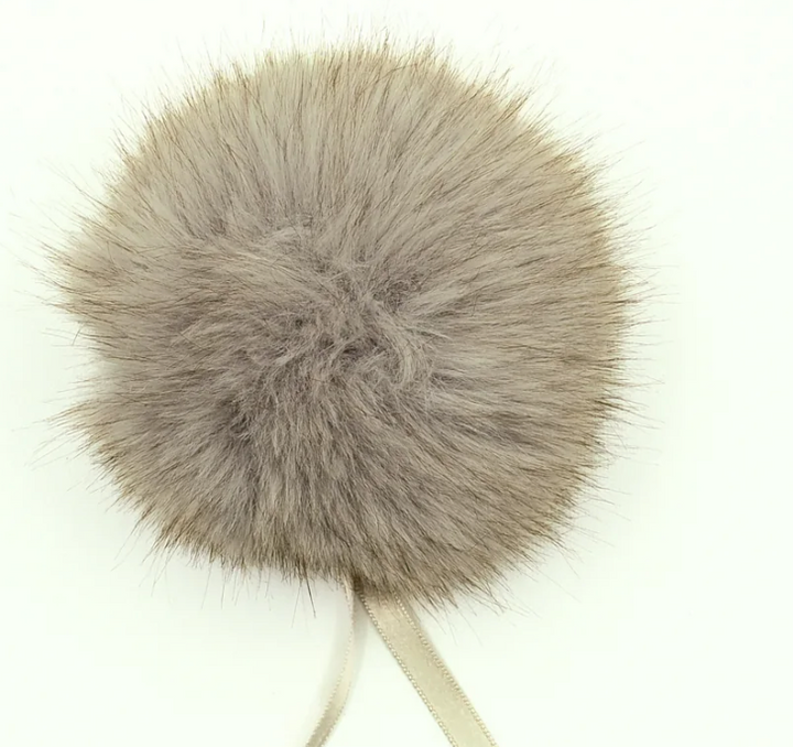 Ikigai Fiber Faux Fur Pom Poms